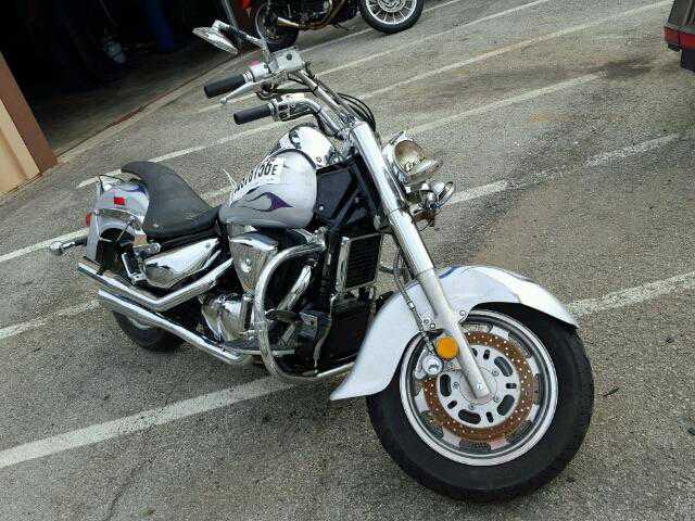 Suzuki VL1500