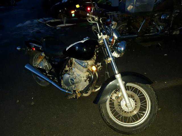 Suzuki GZ250
