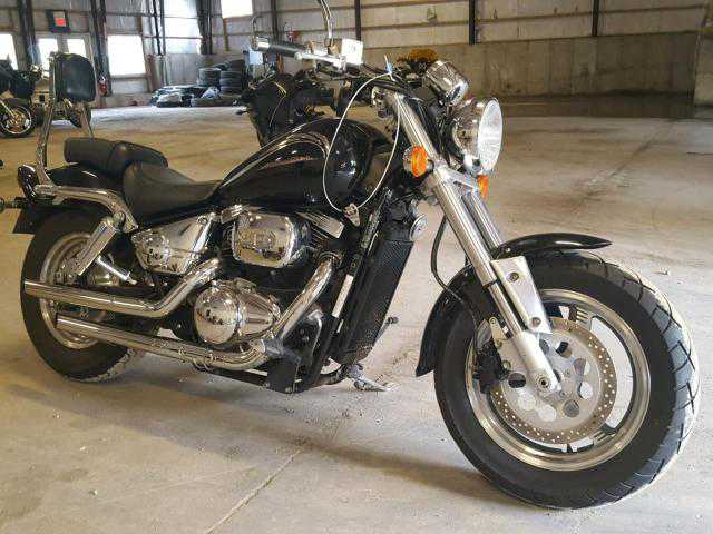 Suzuki VZ800