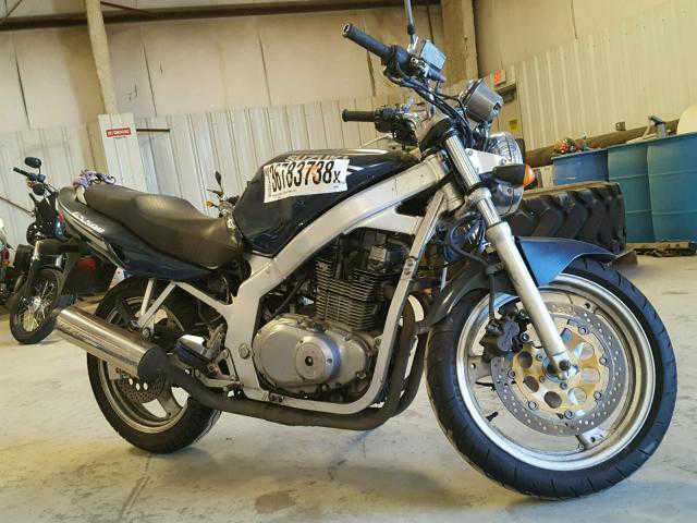 Suzuki GS500