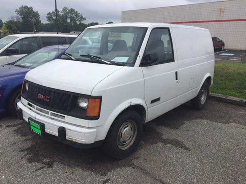 GMC Safari