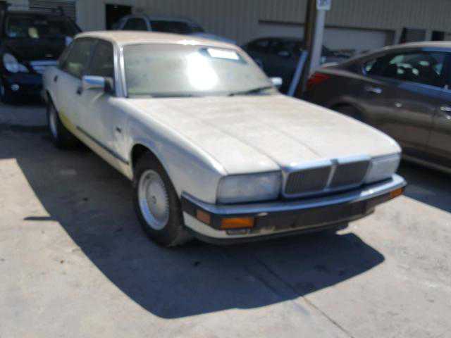 Jaguar XJ6