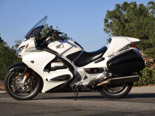 Honda ST1300PA