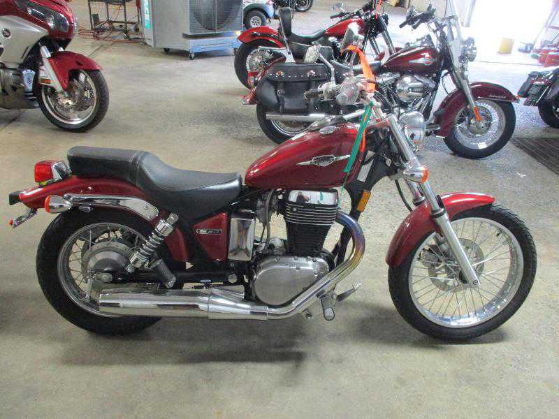 Suzuki LS650
