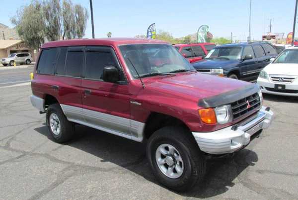 Mitsubishi Montero