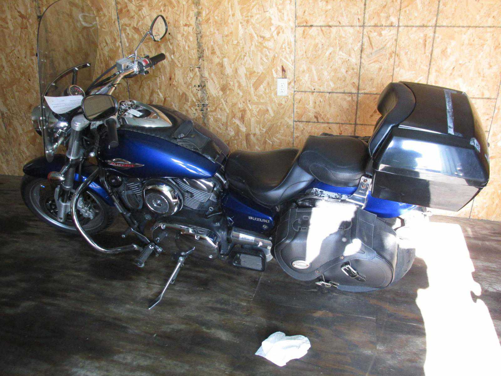 Suzuki VZ1600