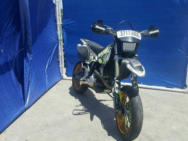 Suzuki DR-Z400SML
