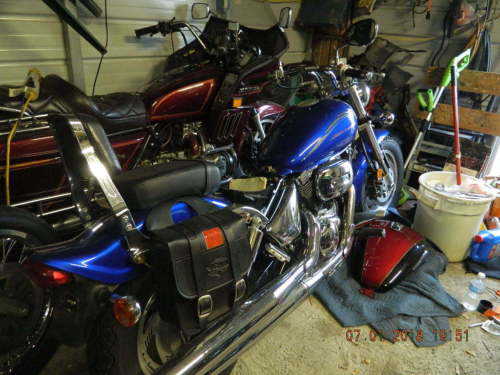 Suzuki VZ800