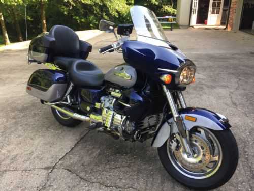 Honda GL1500CF (VALKYRIE INTERSTATE)