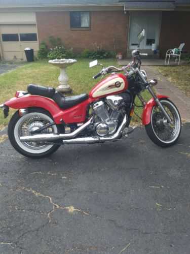 Honda VT600CD (SHADOW VLX DELUXE)