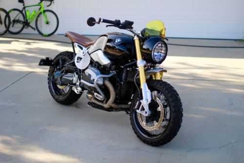 BMW R nineT