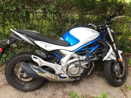 Suzuki SFV650
