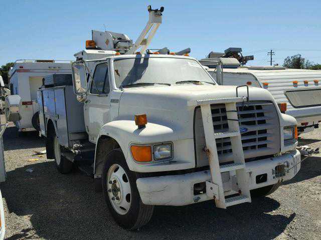 Ford F-700