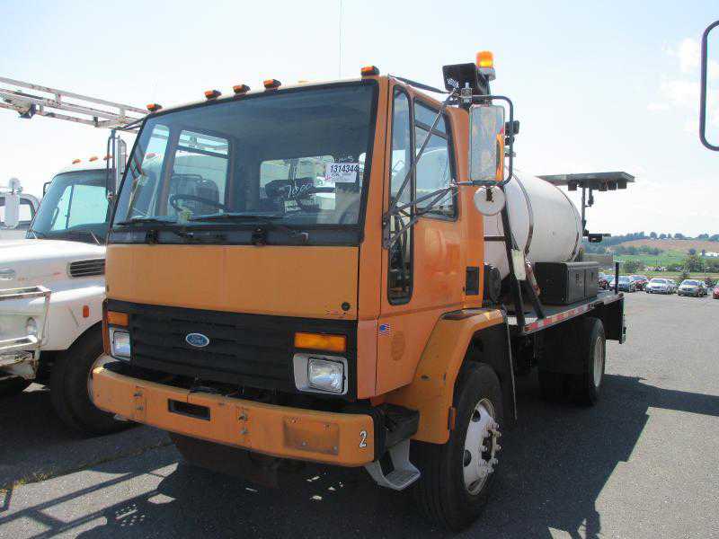 Ford CF7000
