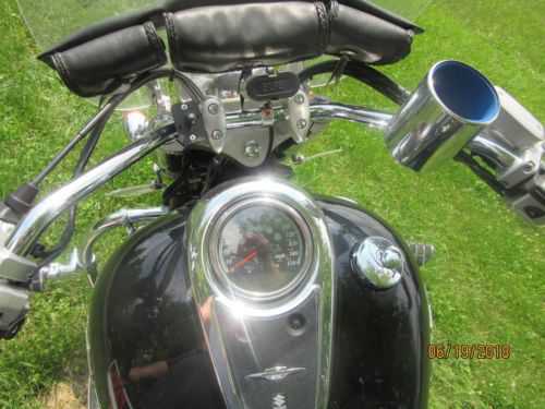 Suzuki VLR1800/VLR1800T