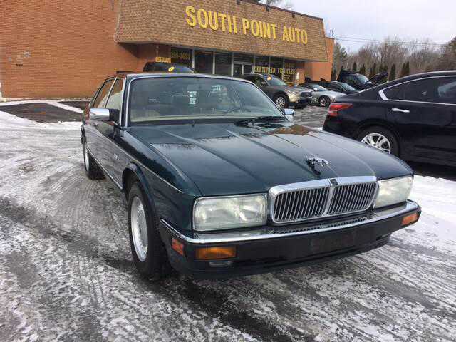 Jaguar XJ6