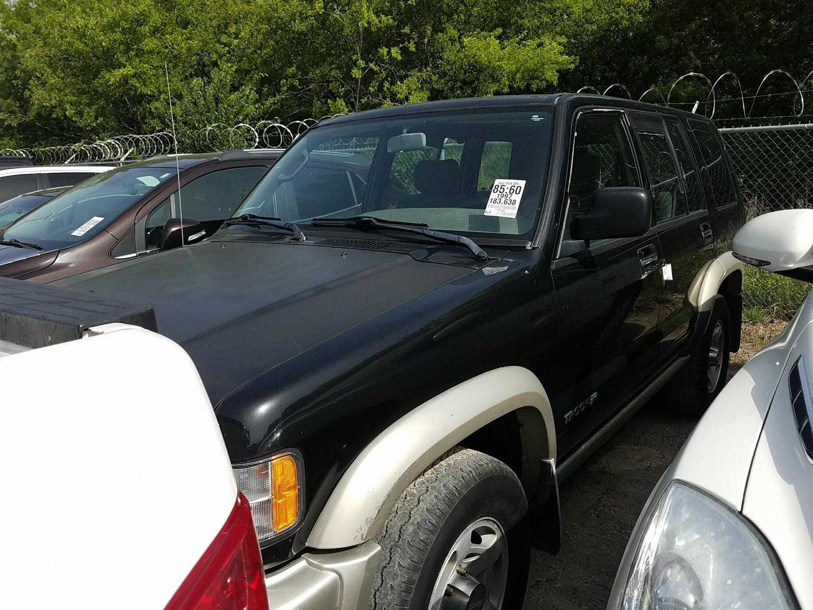 Isuzu Trooper