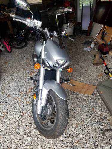 Suzuki VZ800L