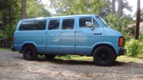 Dodge Ram Wagon