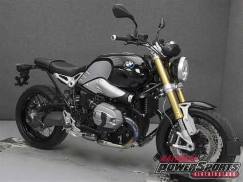 BMW R nineT
