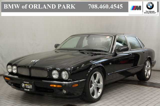 Jaguar XJR