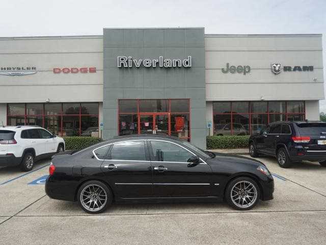 Infiniti M45