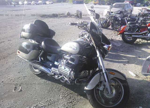 Honda GL1500CF (VALKYRIE INTERSTATE)