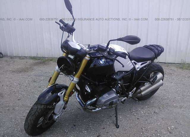 BMW R nineT