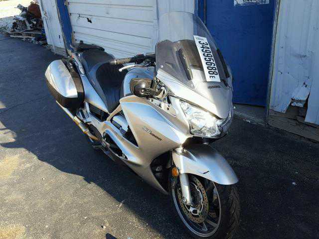 Honda ST1300A