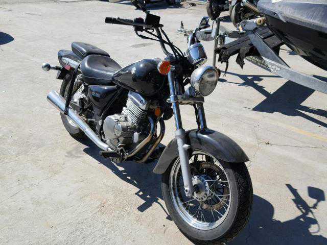 Suzuki GZ250