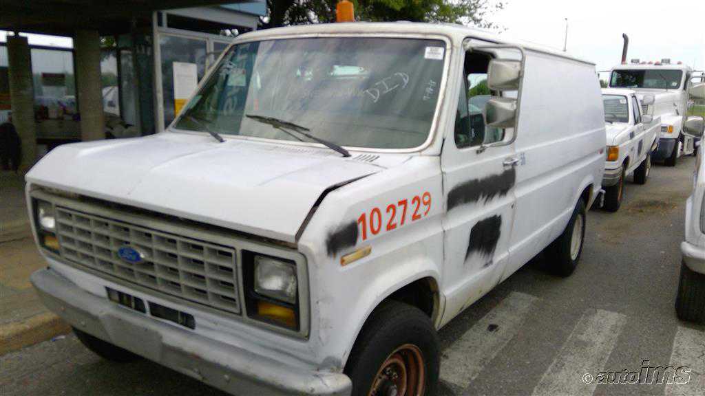 Ford E-250