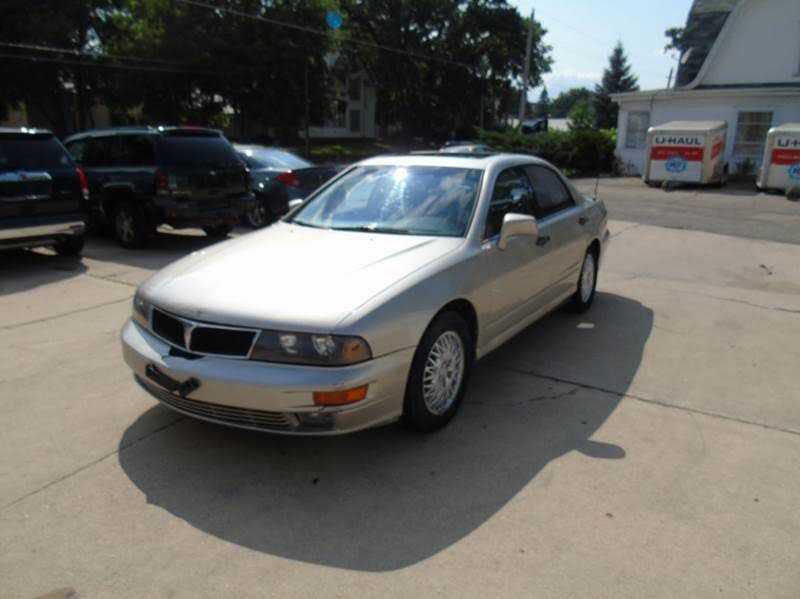 Mitsubishi Diamante