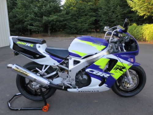 Honda CBR900