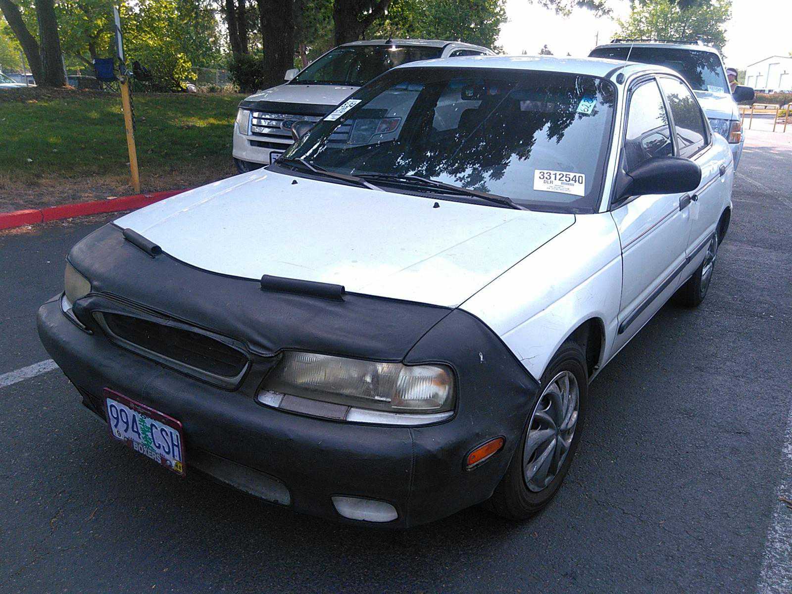Suzuki Esteem