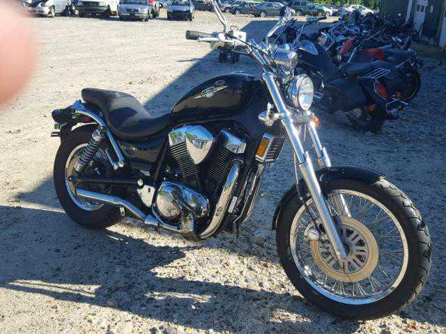 Suzuki VS1400