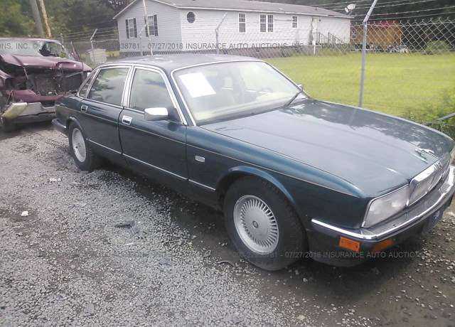 Jaguar XJ6