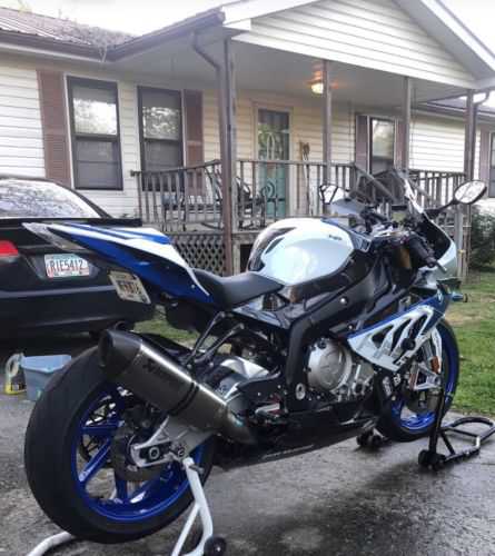 BMW HP4