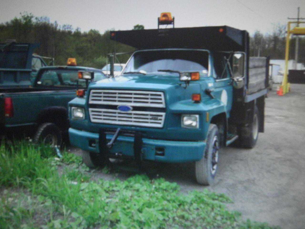 Ford F-600