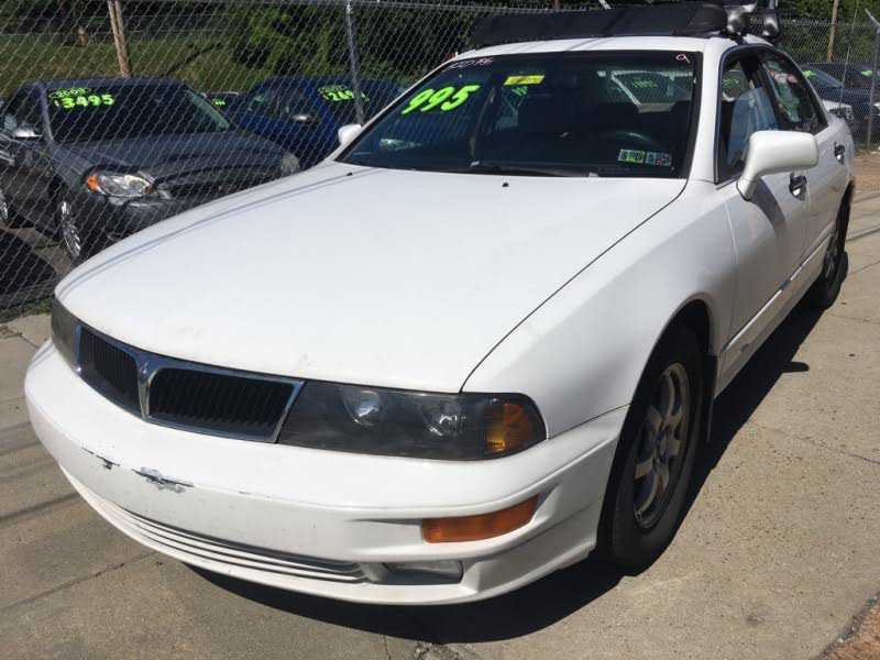 Mitsubishi Diamante