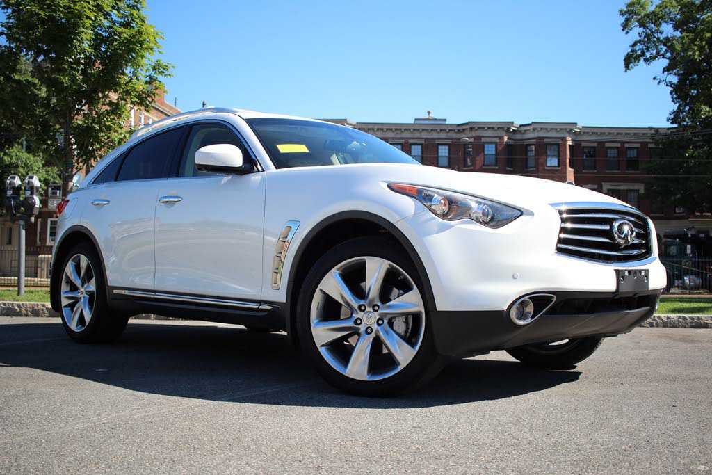 Infiniti FX50
