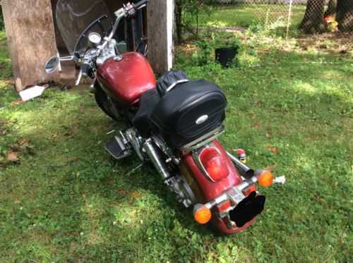 Honda VT1100C2 (SHADOW SABRE)