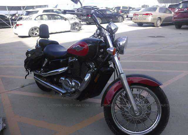 Honda VT1100C2 (SHADOW ACE)