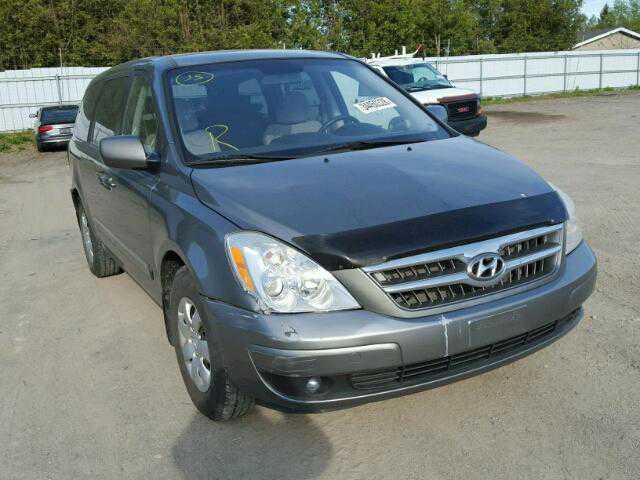 Hyundai Entourage