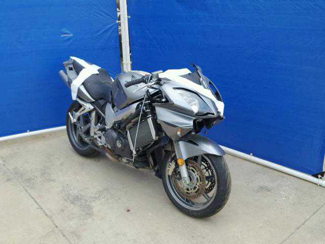 Honda VFR800A (INTERCEPTOR)