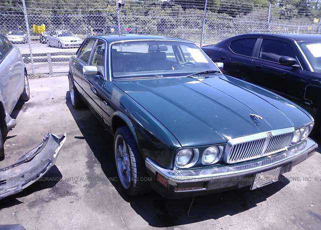 Jaguar XJ6