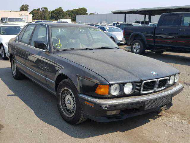 BMW 740i
