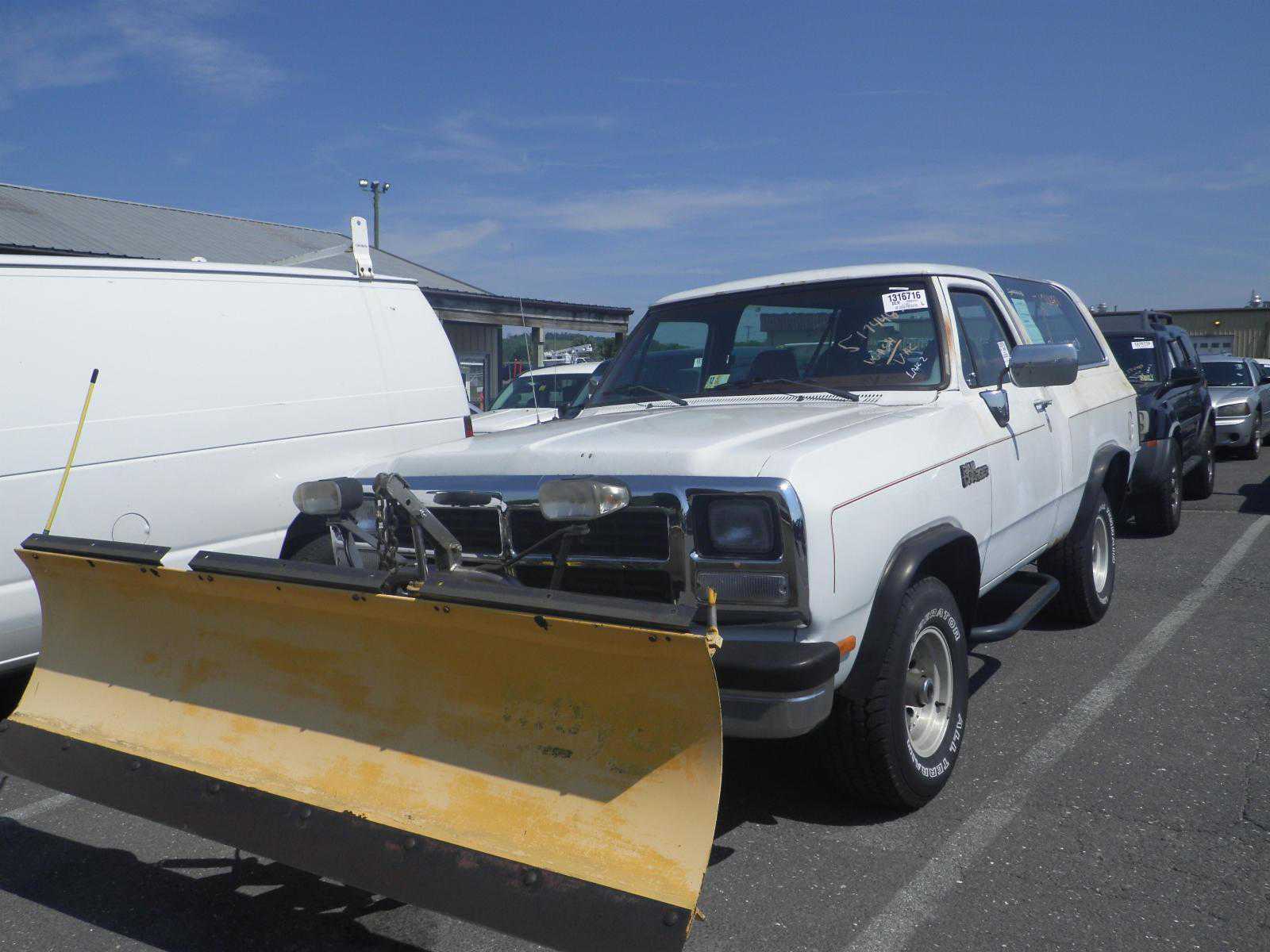 Dodge Ramcharger