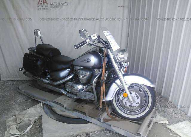 Suzuki VL1500K