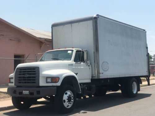 Ford F-700