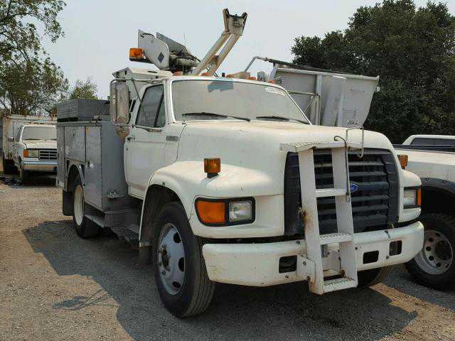 Ford F-700